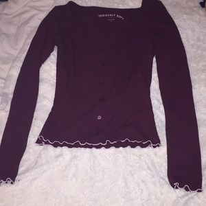 Burgundy super soft tee shirt